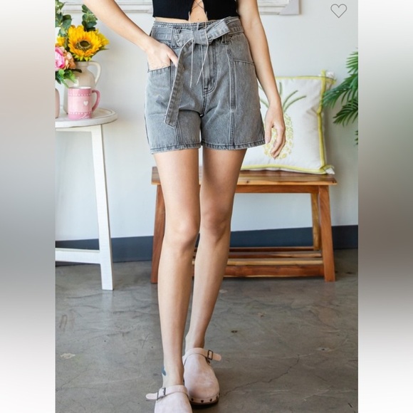 New nwt Veveret Gray Women's Denim Shorts high waist S M L - Picture 4 of 4